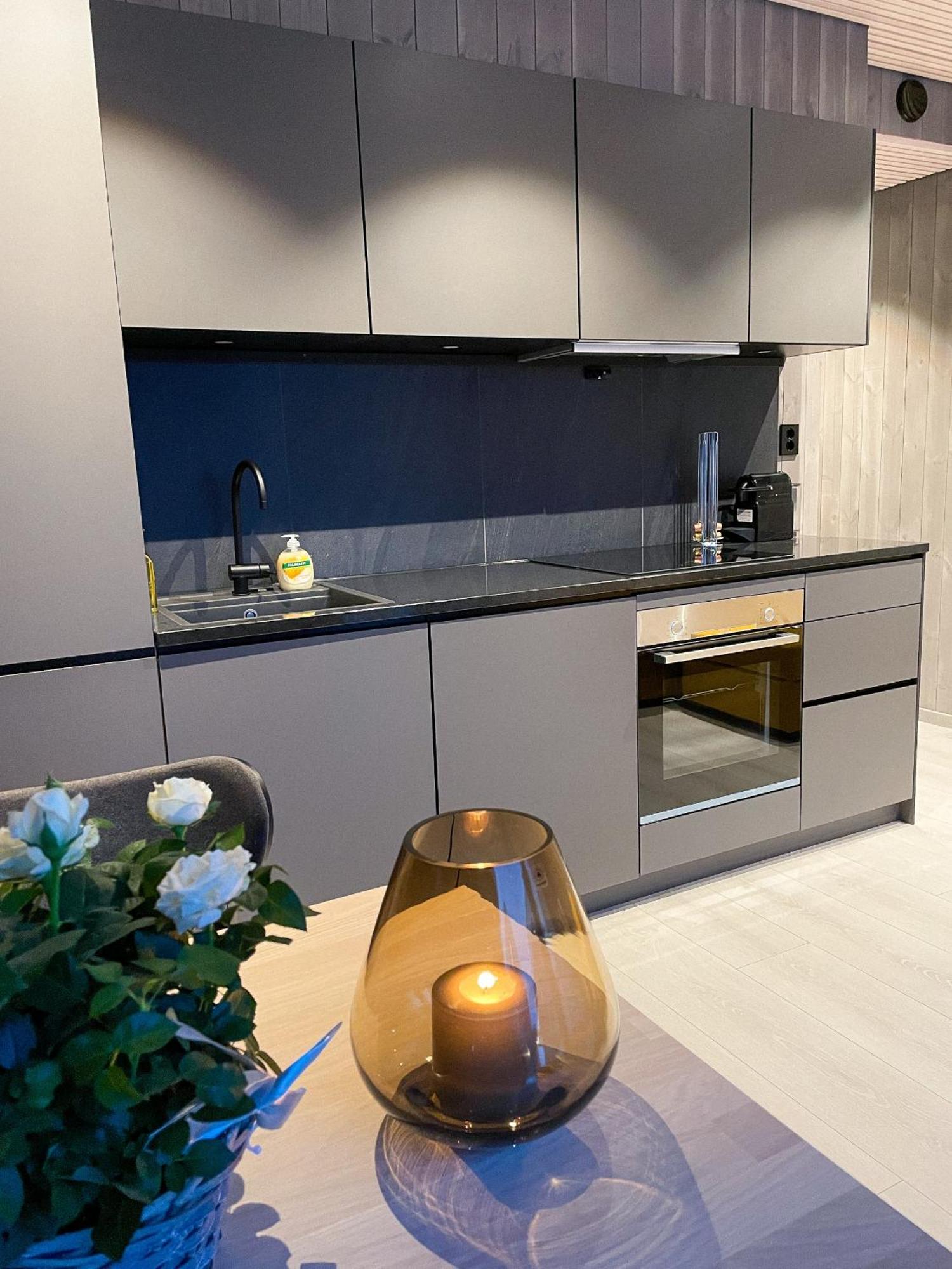 Henningsvaer Lofoten New Apartment Exterior foto
